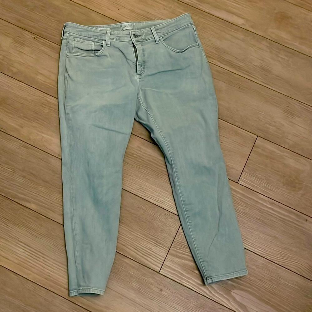 14 petite, 14S 32S universal threads sea foam green skinny jeans, pants